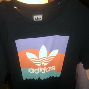 Adidas retro black shirt like new sz medium m